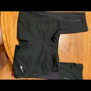 Nike dri fit leggings